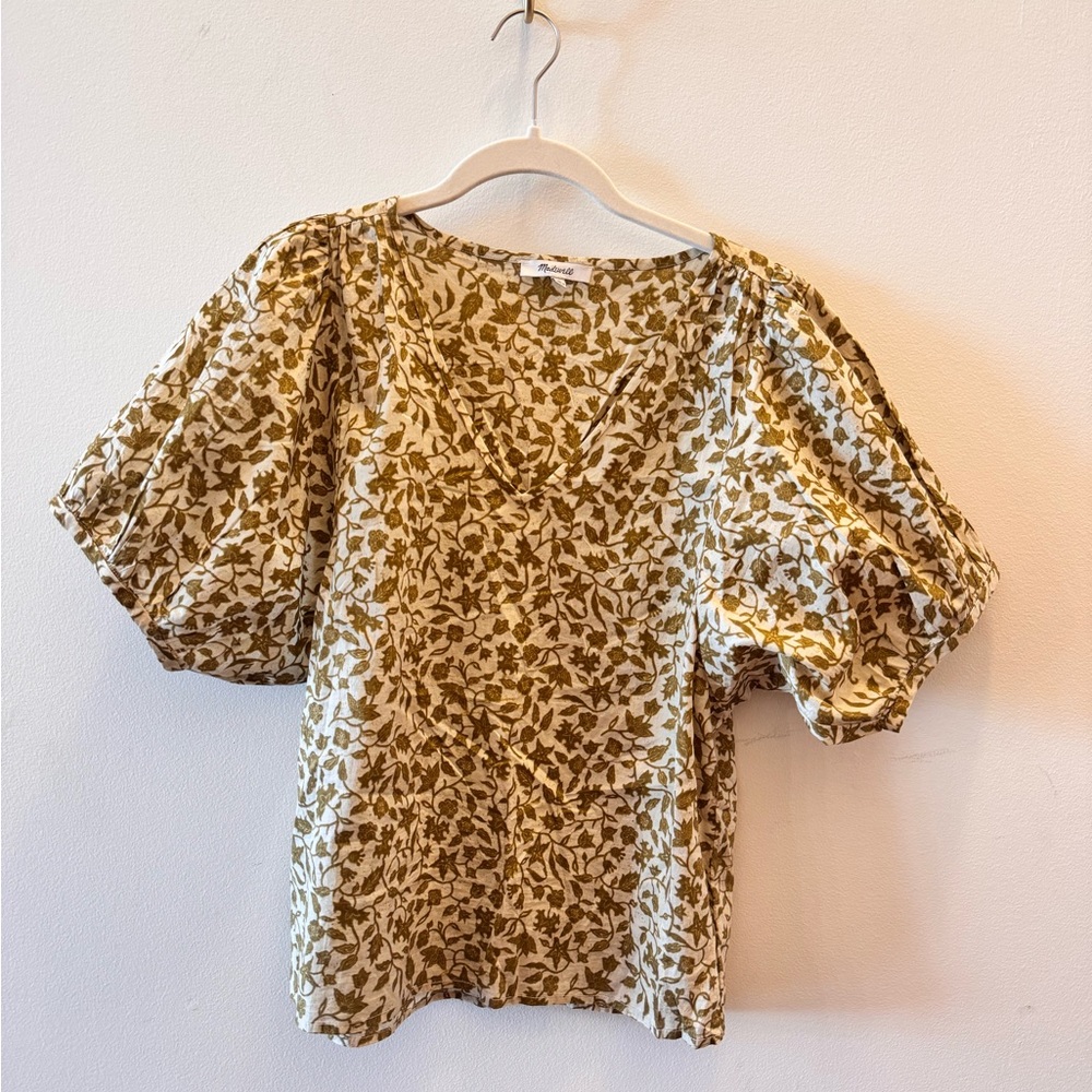 Floral Puff Sleeve Top